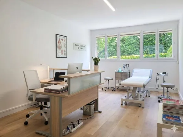 Bureaux 60 m²
