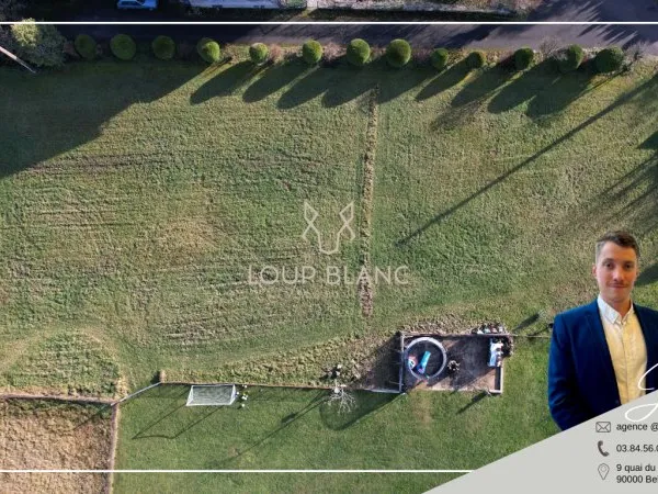Terrain 1008 m²