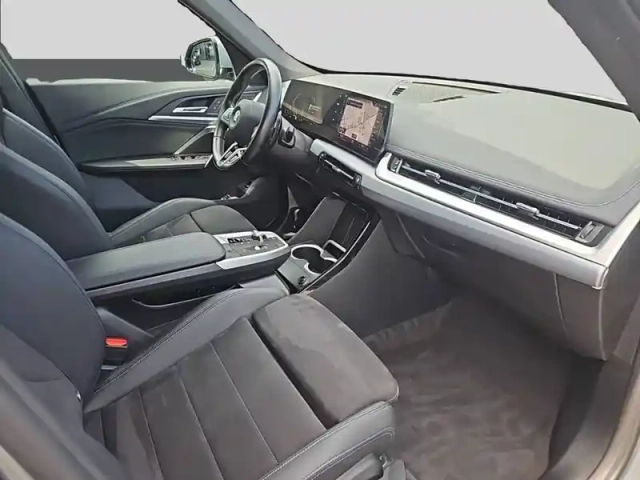 Bmw X1 xdrive 30e 326ch dkg7 — photo 4