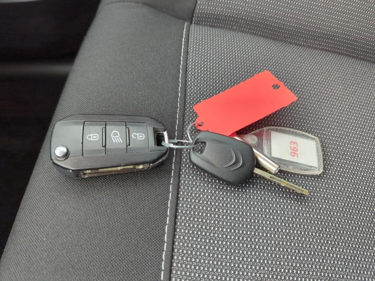 Citroën C3 Aircross puretech 110 s&s bvm6 feel pack — photo 28