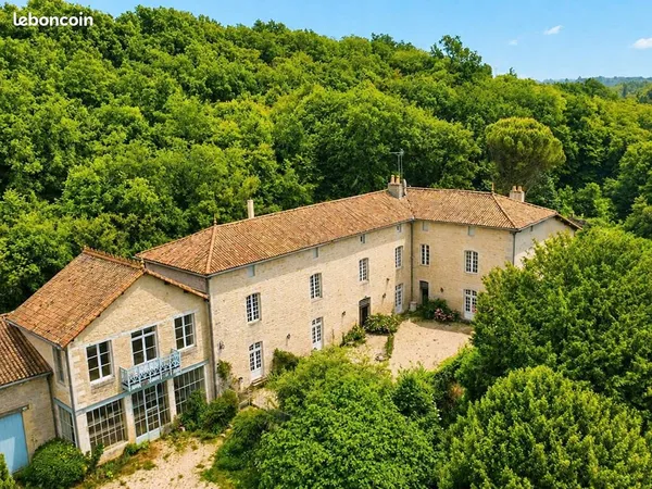 Propriété 15 pièces 642 m²
