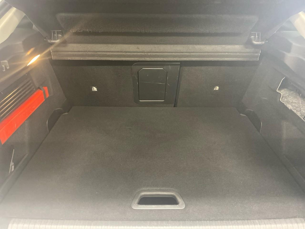 Citroën C4 puretech 130 s&s eat8 shine pack — photo 14