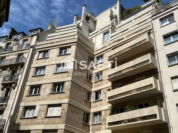 Paris 7 - Quartier Pérignon Saxe - Studio avec balcon