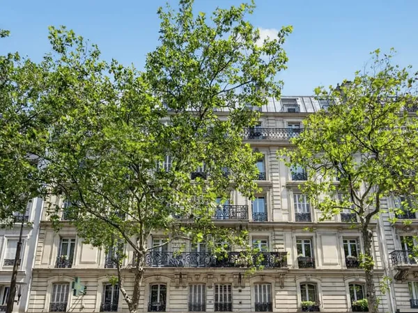 Local d'activité 2 pièces 33 m²