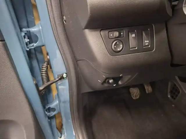 Dacia Spring — photo 29