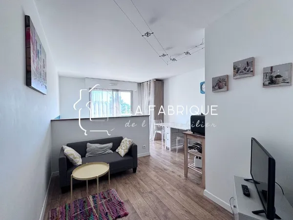 Studio 1 pièce 30 m²