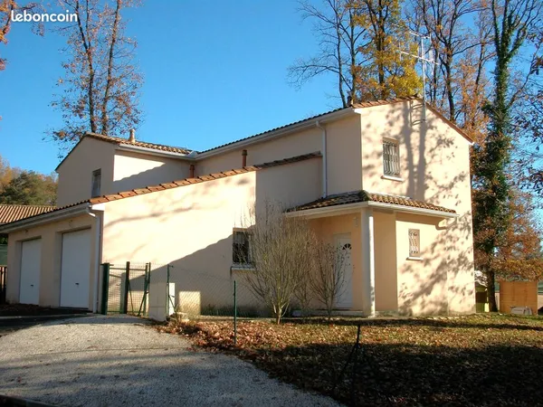 AV MAISON F3 77m2