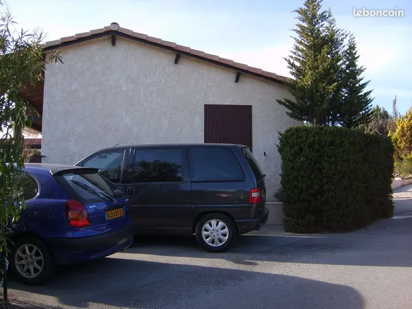 A vendre chalet dans parc residence loisir