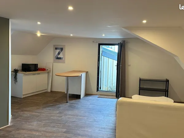 Studio Loft 54m² meublé avec terrasse à Thouars
