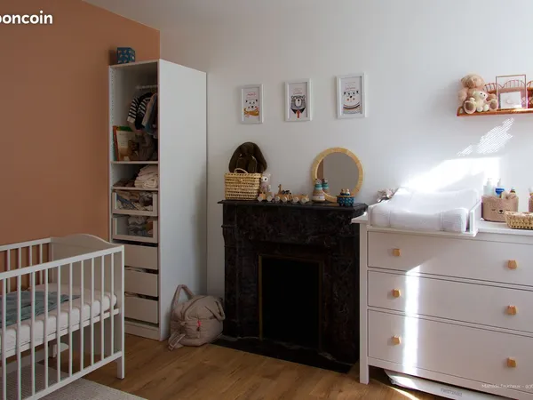 À VENDRE- Maison entièrement rénovée /3CHAMBRES /TERRAIN SANS VIS À VIS