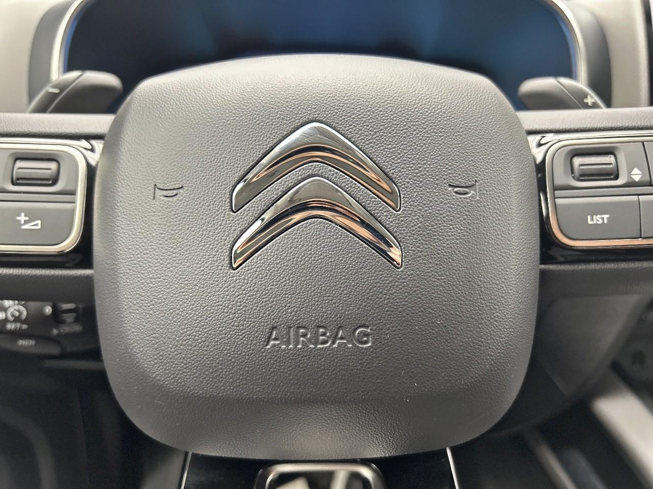 Peugeot 3008 hybrid 225 e-eat8 allure — photo 27