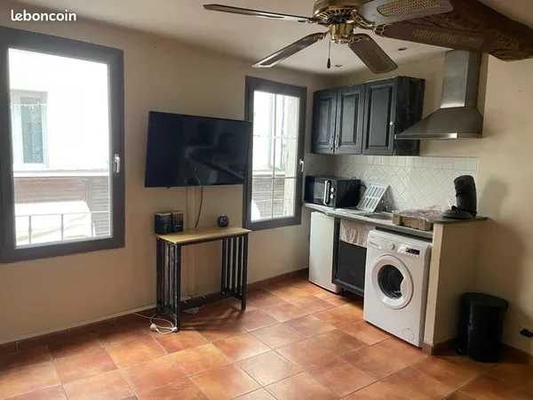 Studio 25m2 Avignon intra-muros