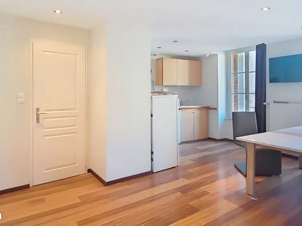 T3 meublé rénové - 49 m² - Lumineux - Plombières-les-Bains