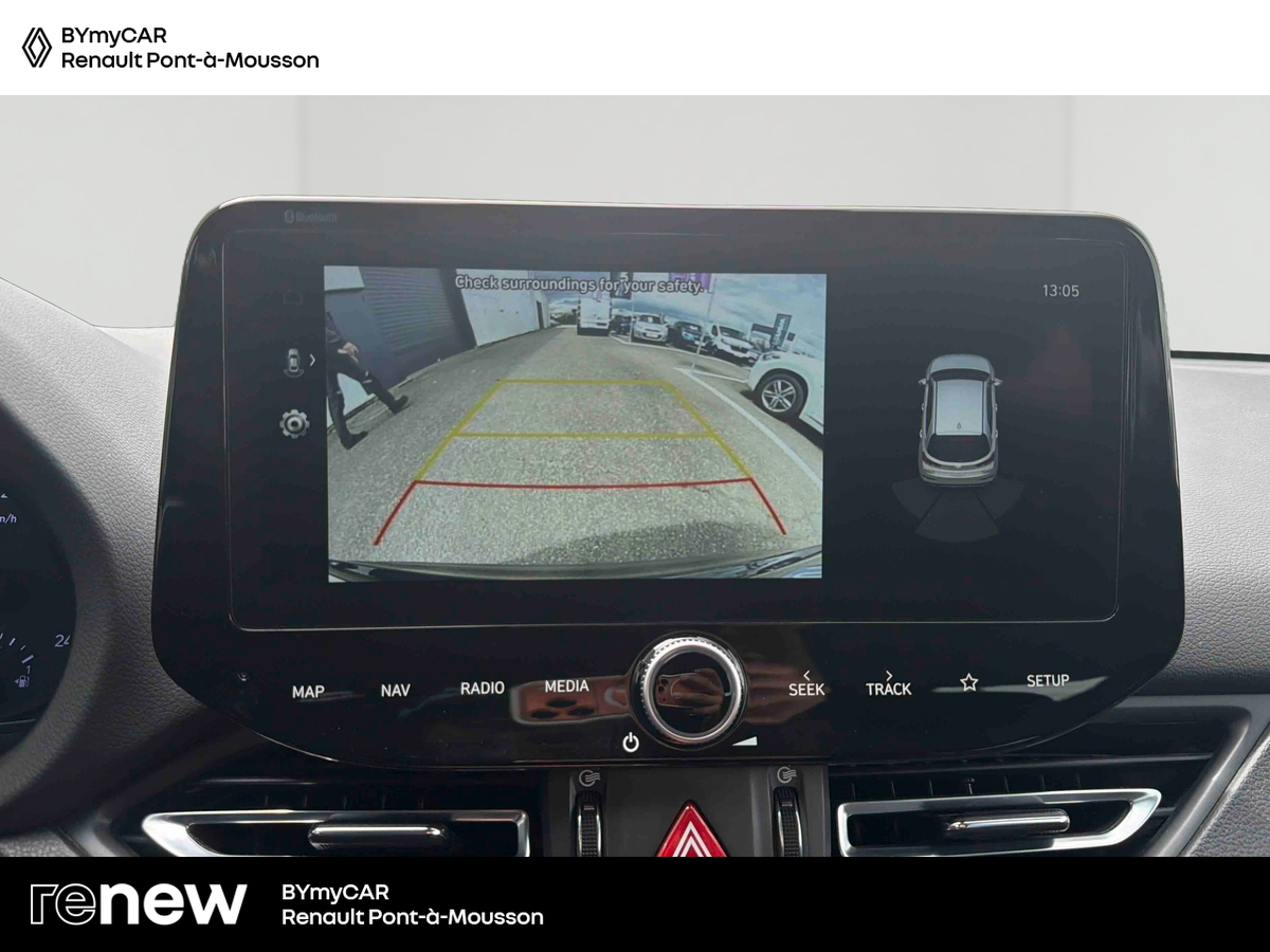 Hyundai i30 SW 1.0 T-GDi 120 DCT-7 Hybrid 48V — photo 17