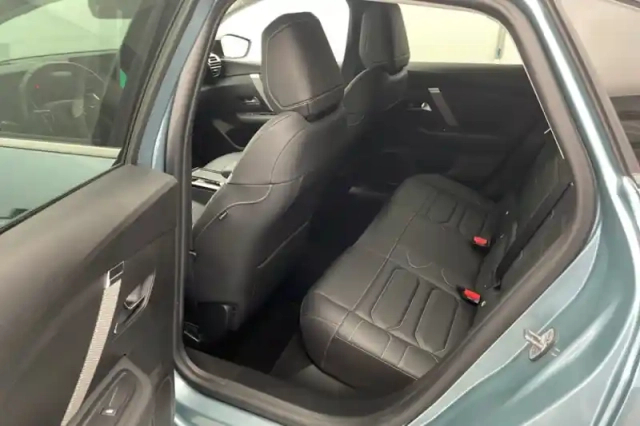Citroën C4 puretech 130 s&amp;s eat8 — photo 48