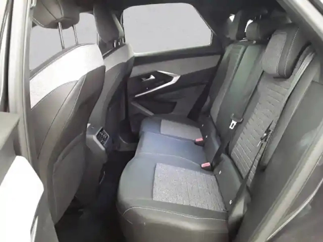 Peugeot 3008 hybrid 136 e-dcs6 — photo 42