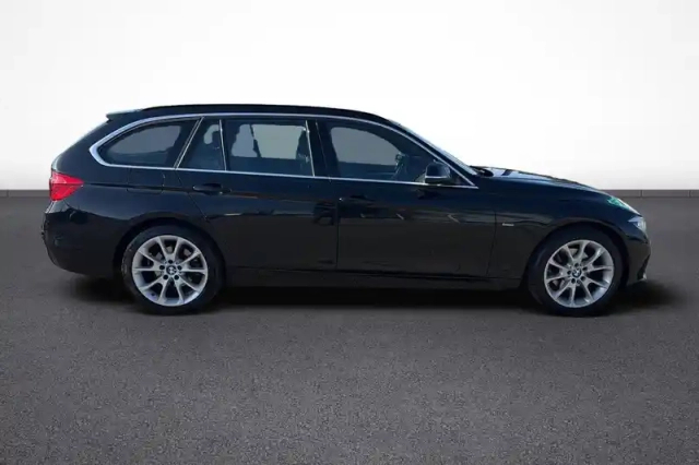 Bmw Serie 3 touring 320d 190 ch bva8 — photo 7