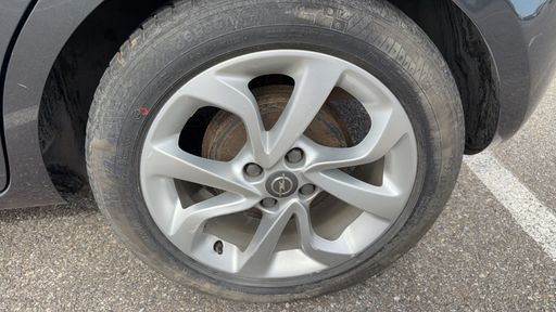 Opel Corsa 1.4 90 - Black – 2017 – 127041 km – Essence – Boîte Manuelle — photo 7