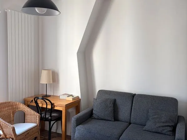 Studio de 9 m² à louer - Paris 15e - Année scolaire