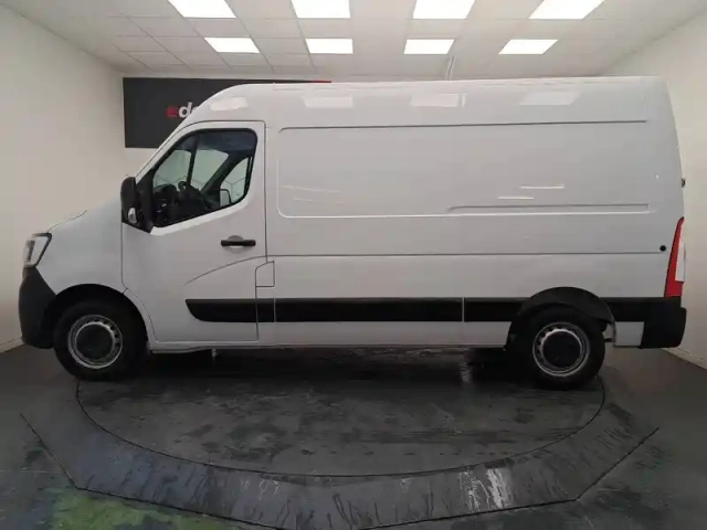 Renault Master fgn trac f3300 l2h2 blue dci 135 — photo 17