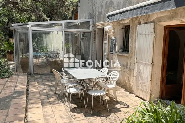 Maison 6 pièces 235 m²