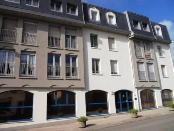 Studio 1 pièce 28 m²