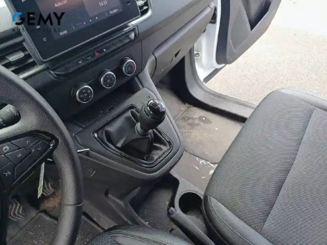 Renault Kangoo Van blue dci 95 — photo 12