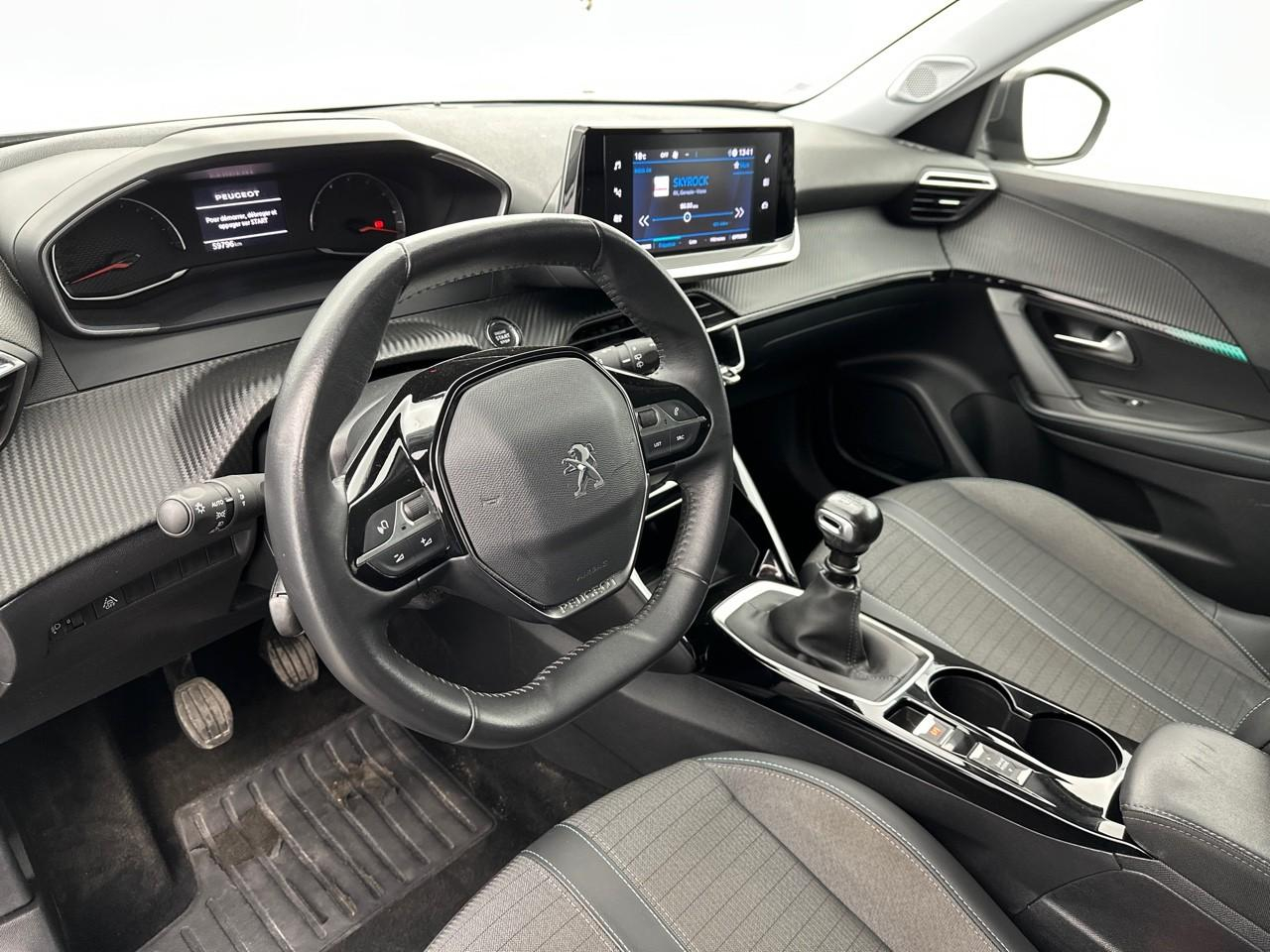 Peugeot 2008 puretech 100 s&s bvm6 allure — photo 9