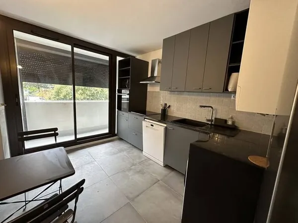 Appartement 3 pièces 74 m²