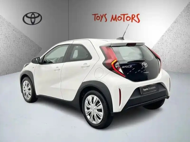 Toyota Aygo 1.0 vvt-i 72 dynamic — photo 23