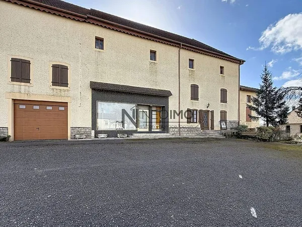 Local commercial 187 m²