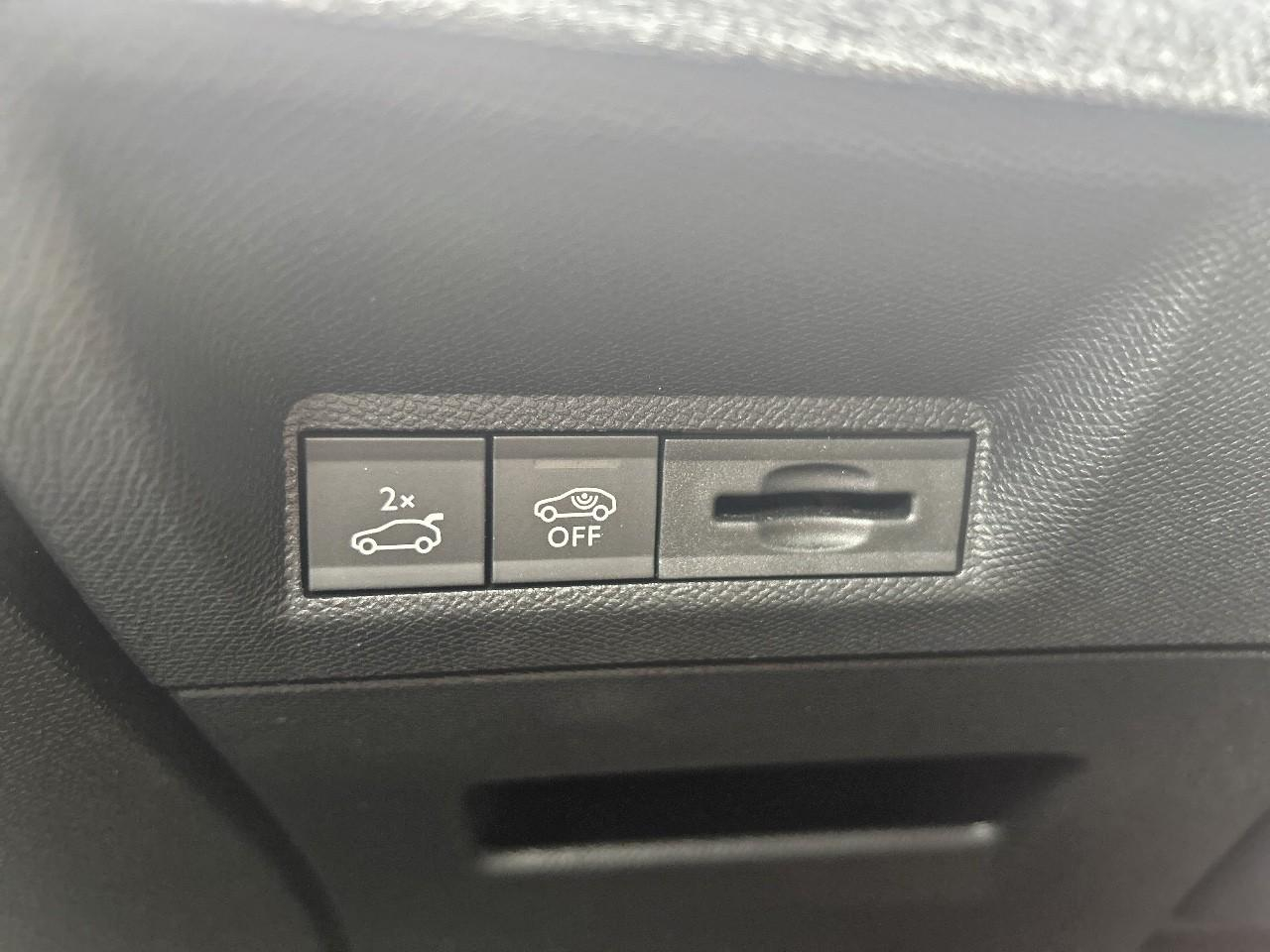 Peugeot 3008 electrique 210ch batterie 73 kwh gt — photo 20