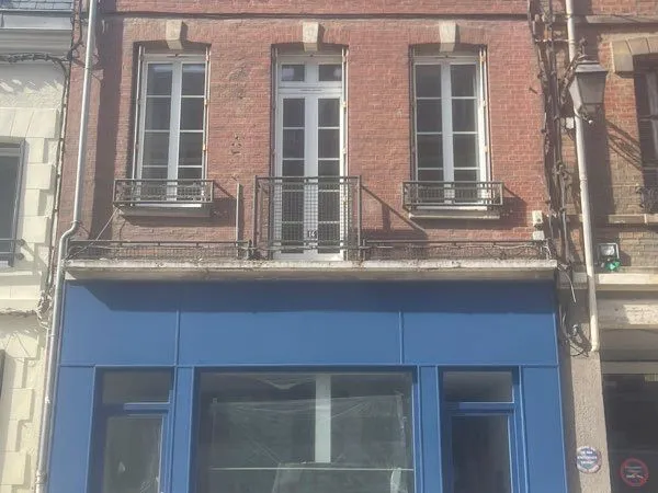 Boutique à vendre (murs)