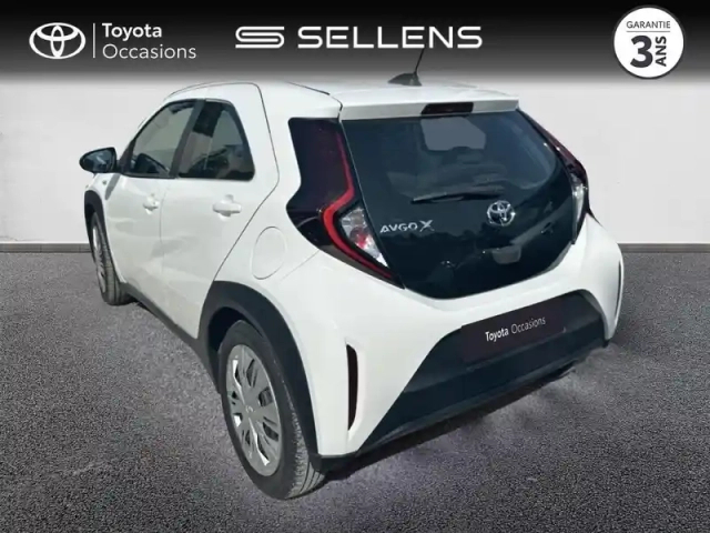 Toyota Aygo X 1.0 vvt-i 72ch dynamic s-cvt my23 — photo 2