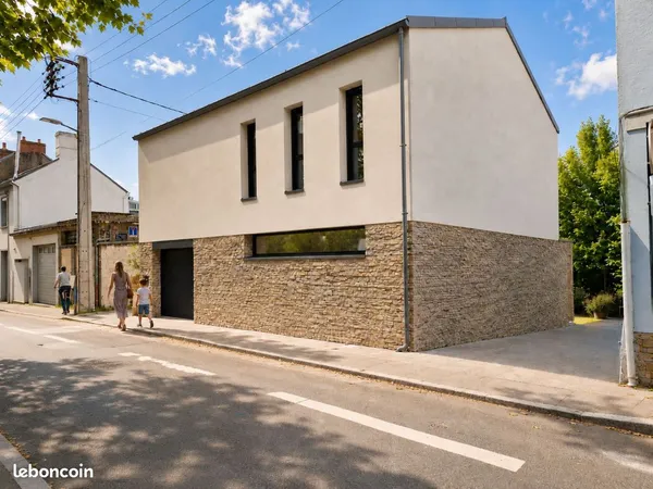 Terrain à bâtir de 631 m² à PONT-SAINT-MARTIN (44)