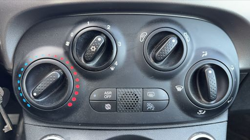 Fiat 500 1.0 70 Hybrid - Rockstar – 2021 – 82476 km – Hybride essence – Boîte Manuelle — photo 19