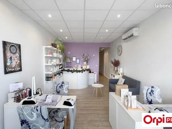 Fonds de commerce 86 m²