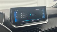 Peugeot 2008 1.2 PureTech 130ch S&S GT EAT8 — photo 13