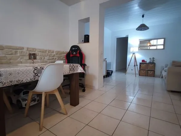 Appartement 4 pièces 77 m²
