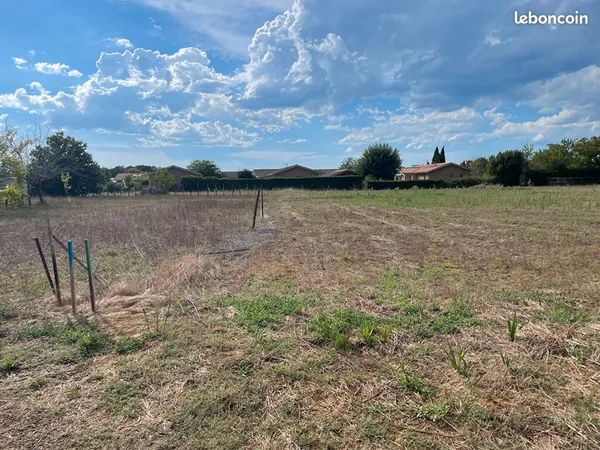Terrain 1306 m² VILLENEUVE DE MARSAN