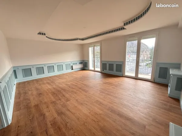 Appartement 3 pièces 92 m²