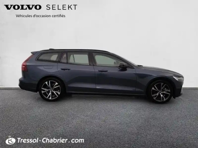 Volvo V60 b4 197 ch dct7 ultra style dark — photo 6