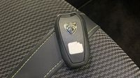 Peugeot 208 1.2 PureTech 100ch S&S GT — photo 16