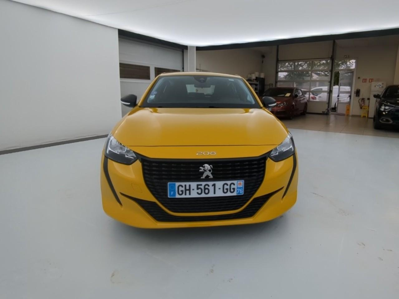 Peugeot 208 puretech 75 s&s bvm5 like — photo 2