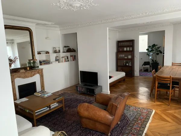 À vendre - Très bel appartement rénové par architecte - Paris 10e - Hauteville / Paradis - 63 m²