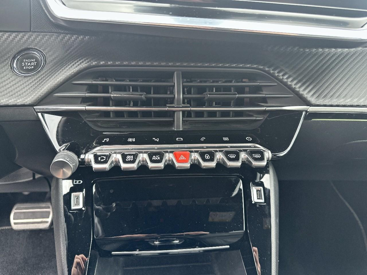 Peugeot 2008 1.2 puretech 130ch s&s gt eat8 — photo 15