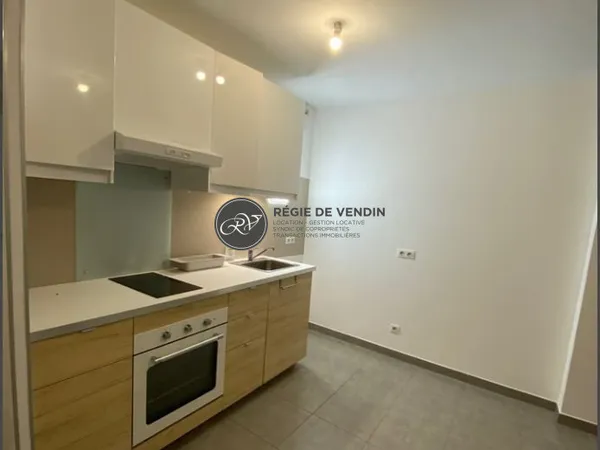 APPARTEMENT T2 AVEC TERRASSE