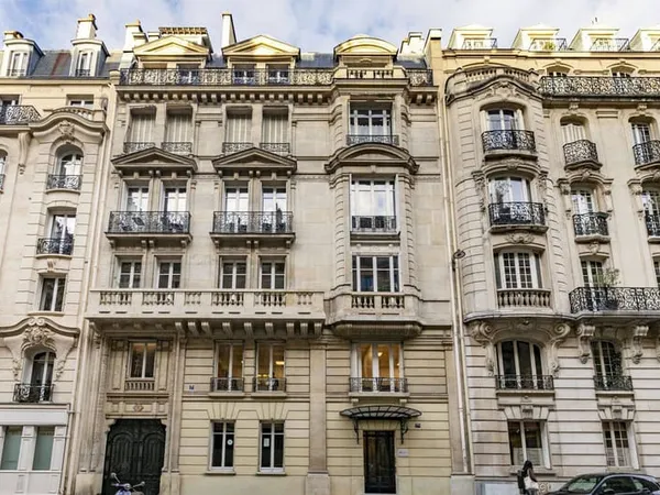 Bureaux 415 m²