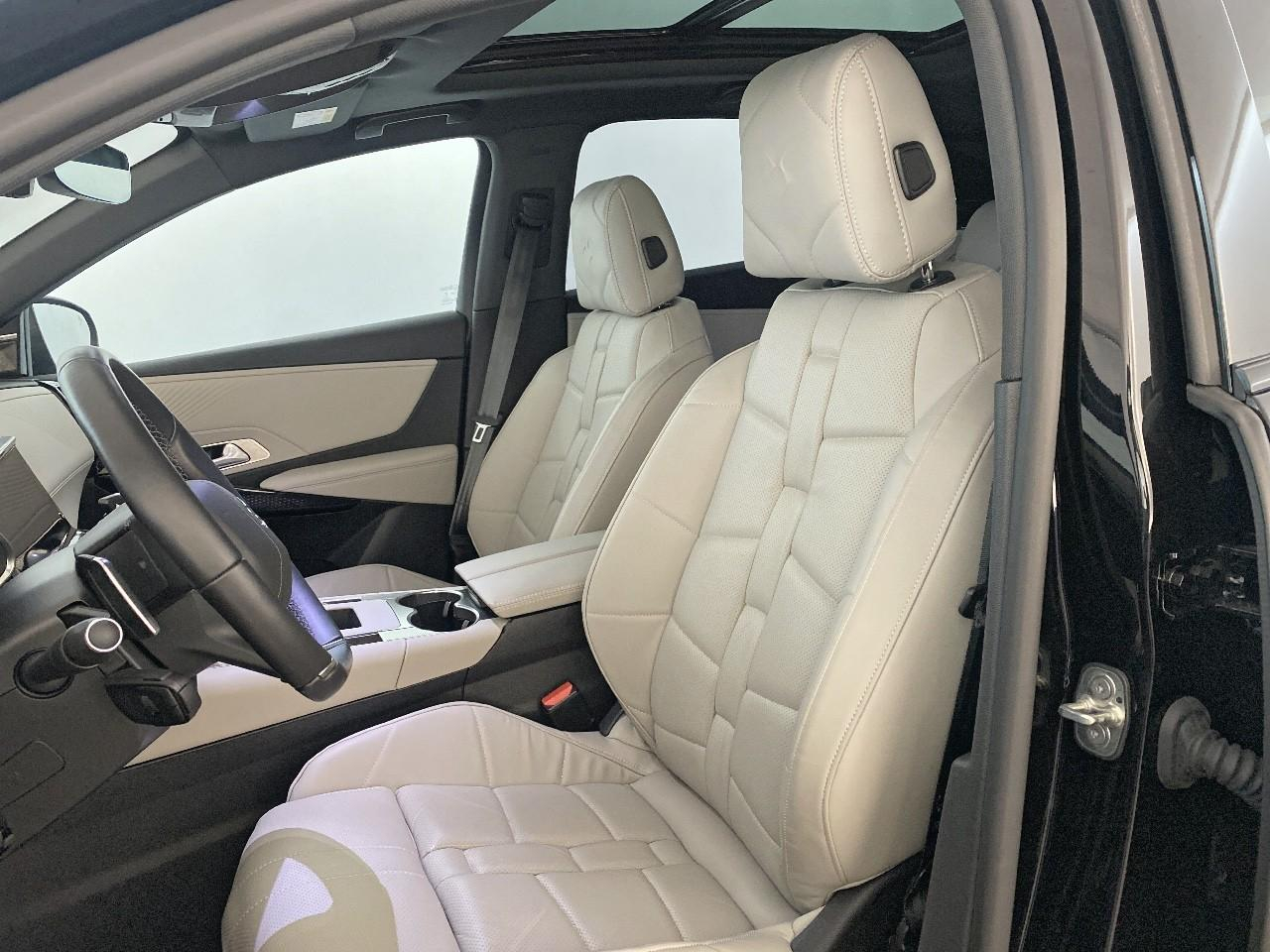 Ds Ds 7 crossback hybride rechargeable e-tense 300 eat8 4x4 etoile — photo 9