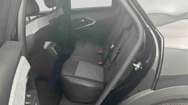 Peugeot 3008 hybrid 145 e-dcs6 — photo 64